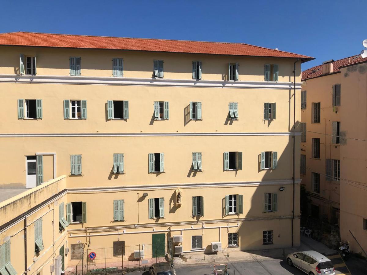 Centrally Located Apt By Harbour With Elevator San Remo Extérieur photo