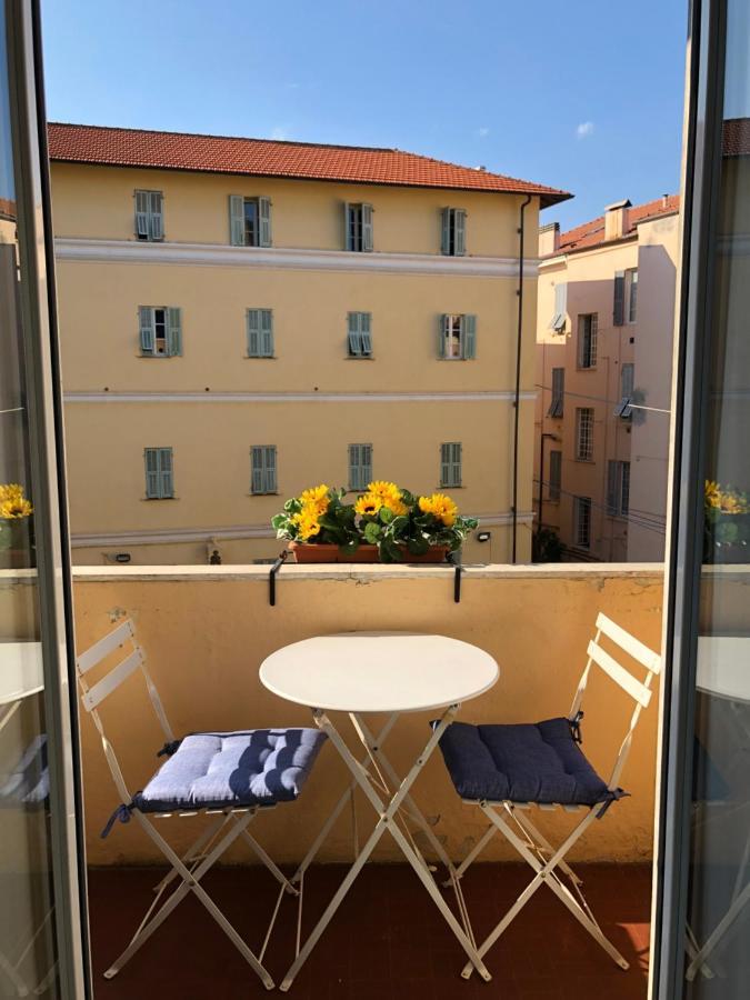 Centrally Located Apt By Harbour With Elevator San Remo Extérieur photo
