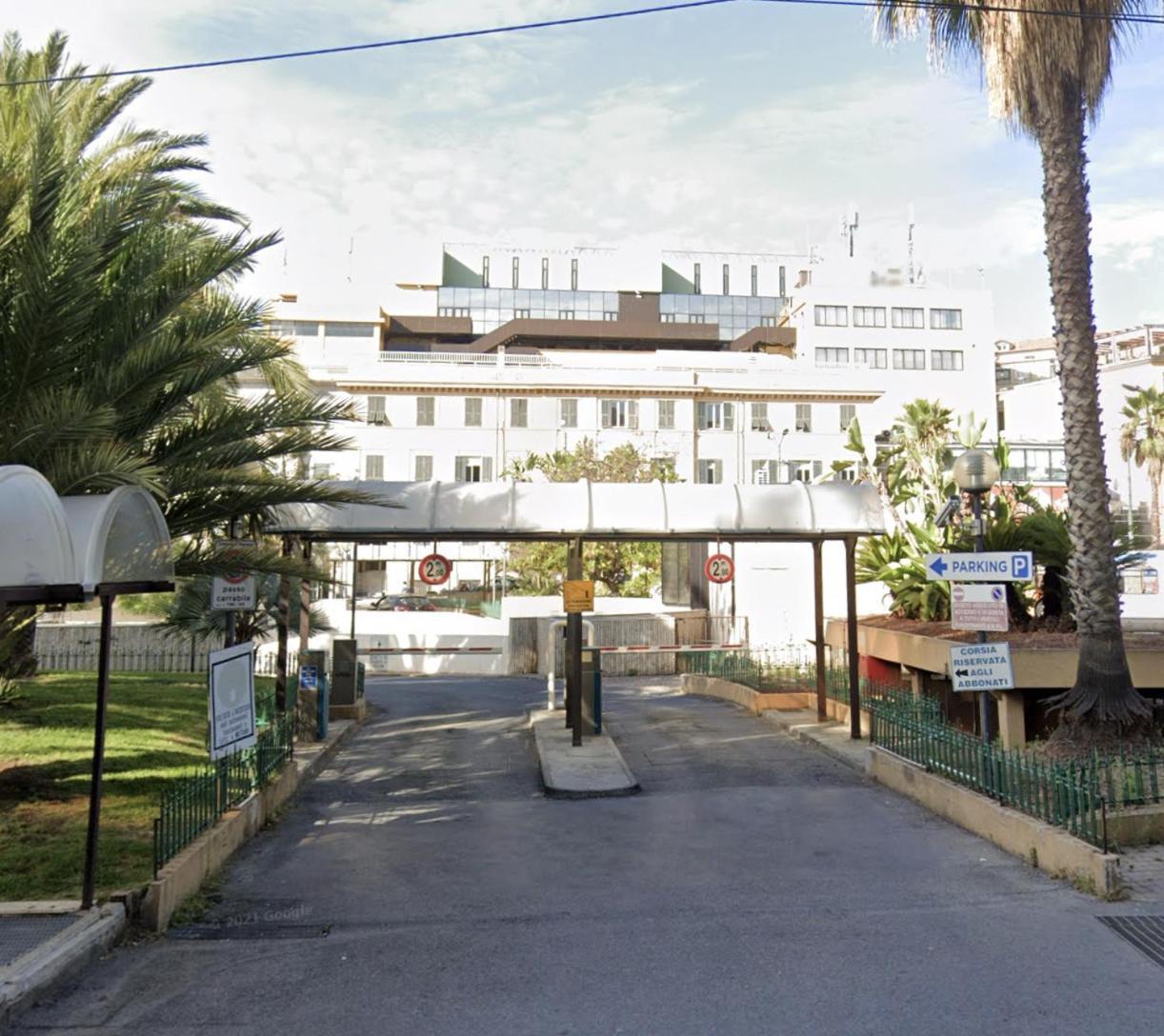 Centrally Located Apt By Harbour With Elevator San Remo Extérieur photo